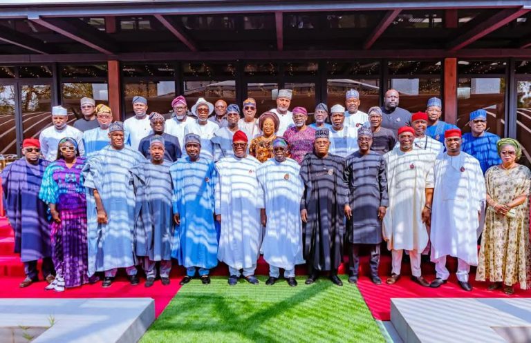 Developing… President Tinubu receives VP Shettima, others at Lagos home