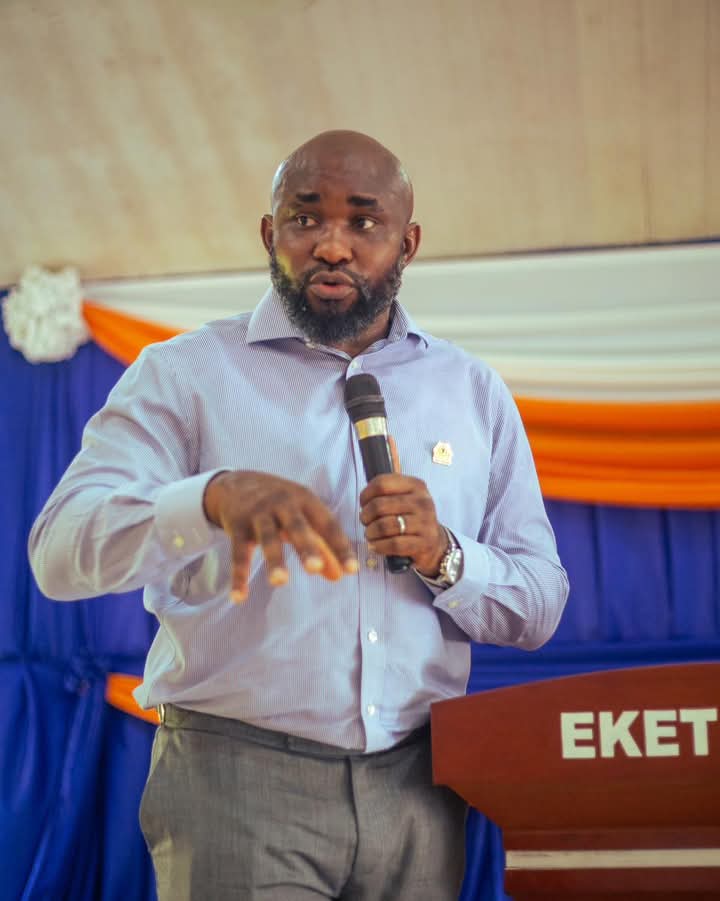 I’ll demolish your houses -Eket Chairman threatens landlords harbouring criminals