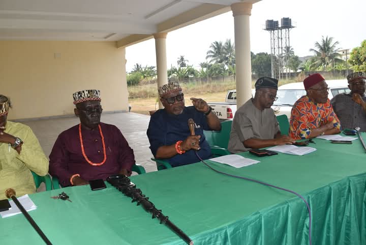 Akwa Esop Imaisõñ Ibibio gets new Ntisõñ, installation underway