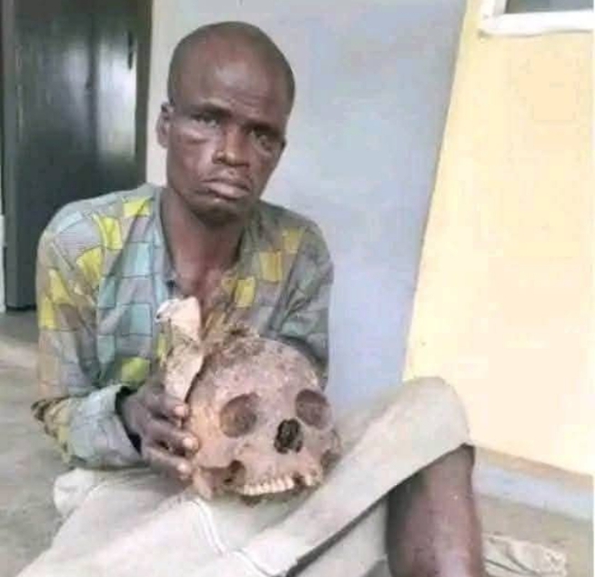 Bizarre! Man exhumes brother’s corpse, sells skull for ₦12,000