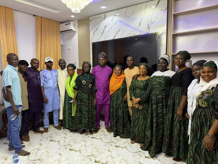 2027: Kwara Gov’s Aide meets Irepodun APC Youth, Women leaders
