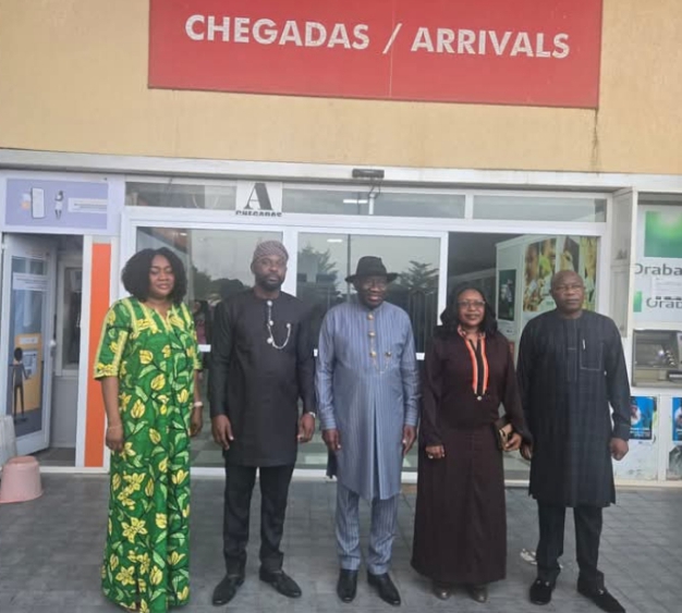 Jonathan arrives Guinea-Bissau, canvasses peaceful presidential polls