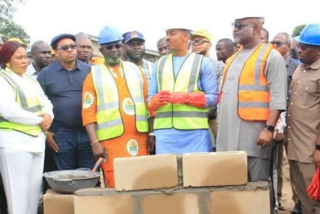 Gov Eno flags off Youth Friendly Centre in Etinan, lauds LG Boss